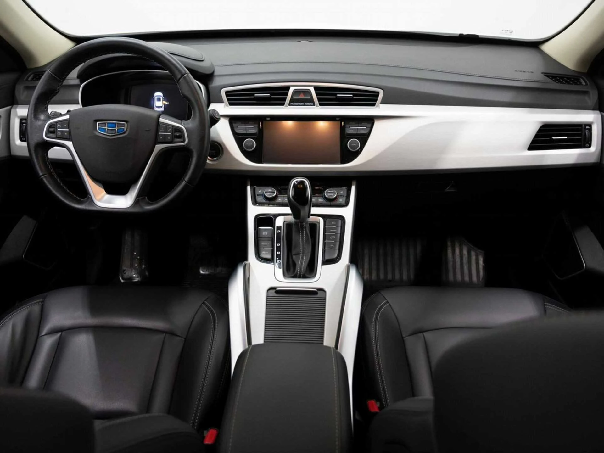 GEELY ATLAS, Белый, 2019, Автоматическая, 149 л.с., цена от 1 103 200 руб.