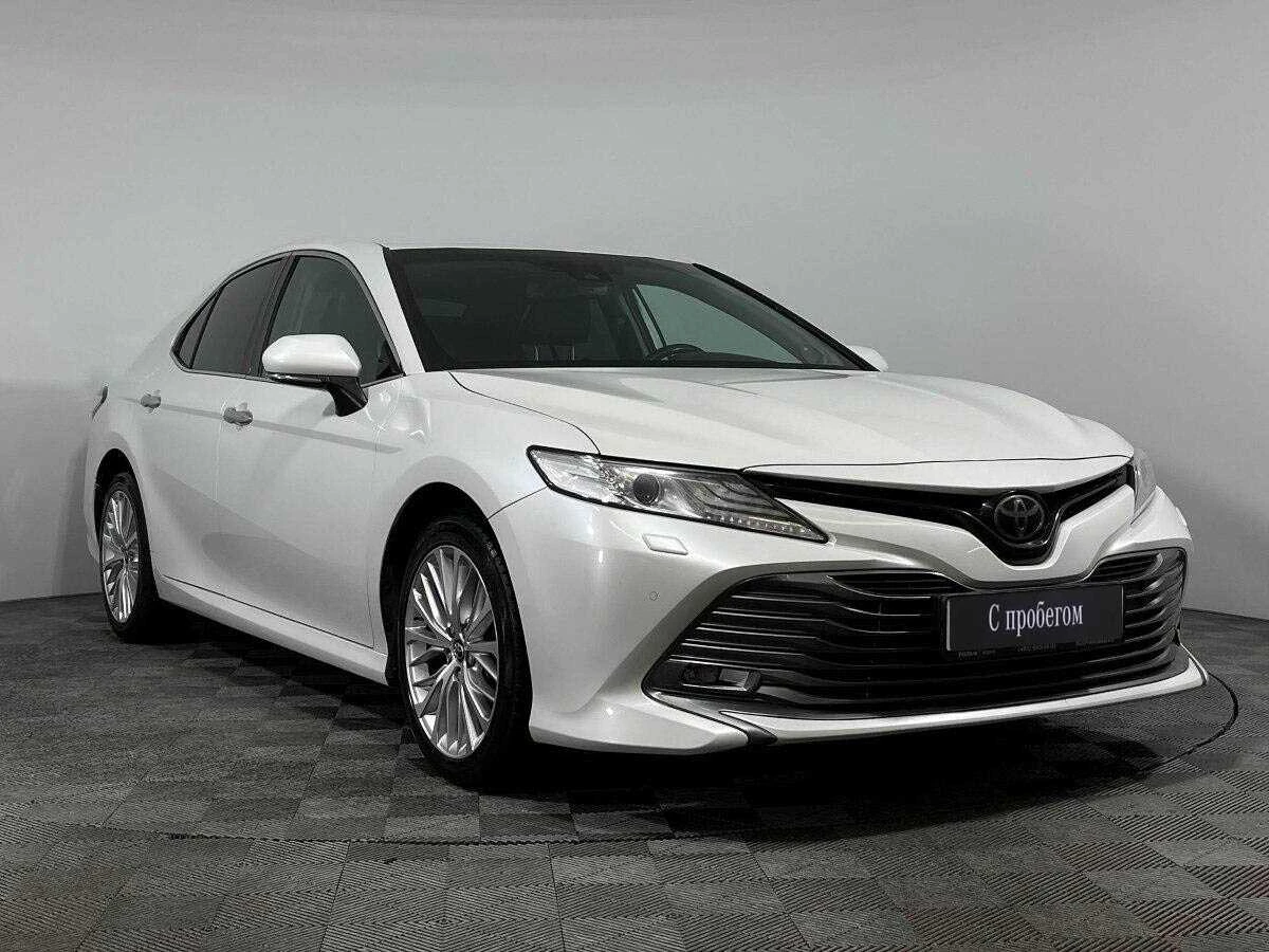 TOYOTA CAMRY, Белый, 2019, Автоматическая, 181 л.с., цена от 1 912 000 руб.
