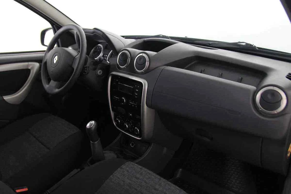 Renault Duster, Черный, 2014, Механическая, 102 л.с., цена от 788 000 руб.