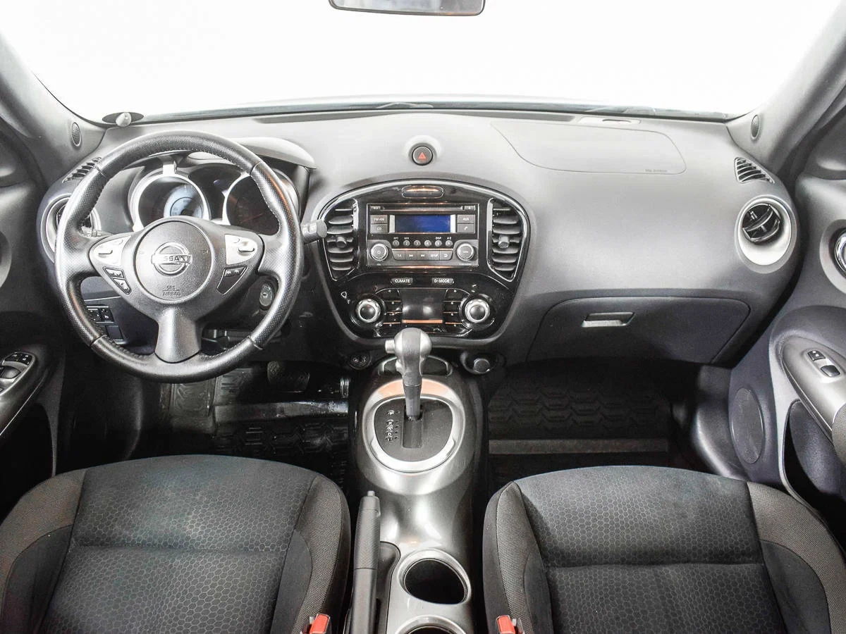 Nissan Juke, Серый, 2013, Вариатор, 117 л.с., цена от 575 000 руб.