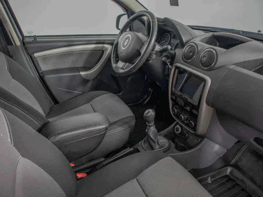 Renault Duster, Серый, 2014, Механическая, 135 л.с., цена от 854 200 руб.