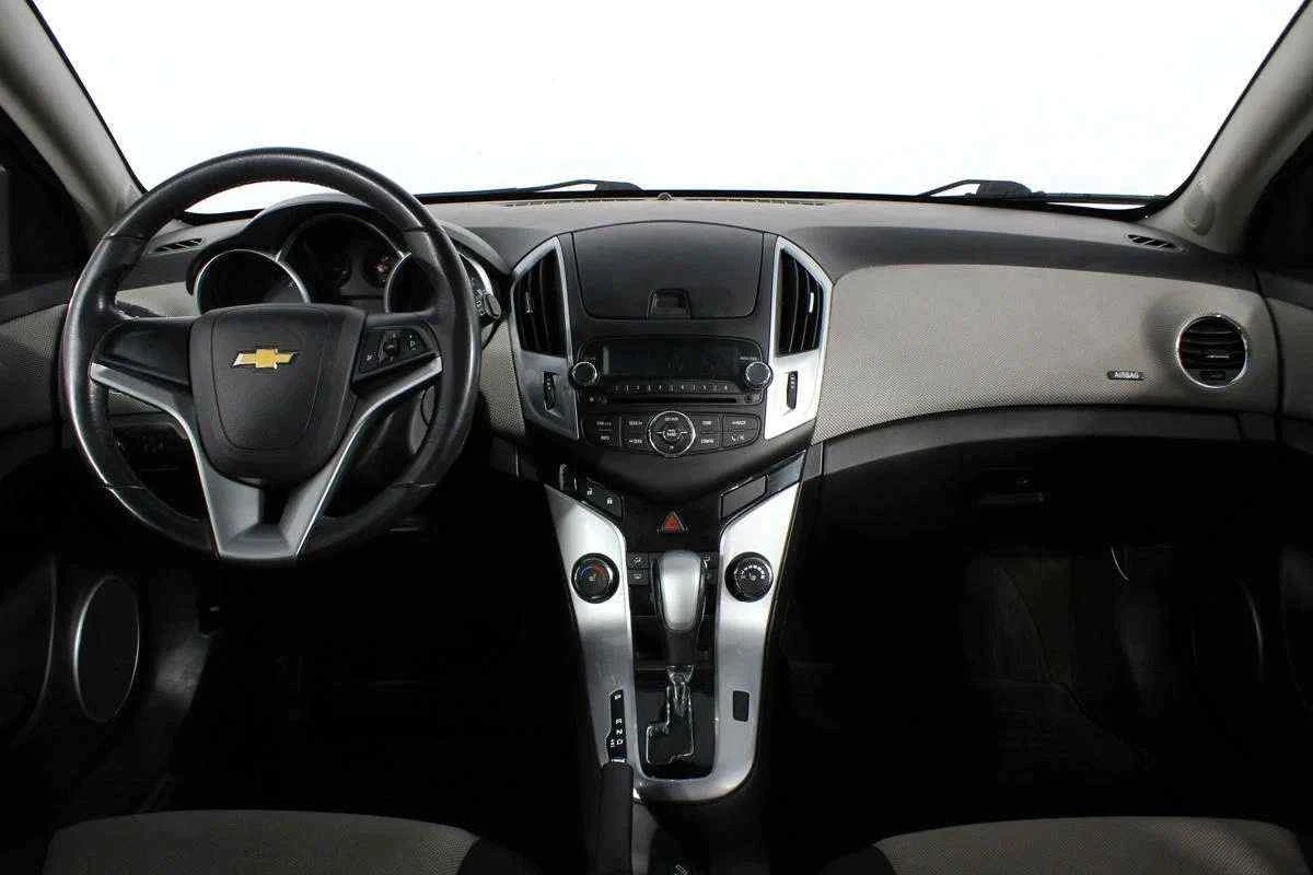 Chevrolet Cruze, Синий, 2013, Автоматическая, 109 л.с., цена от 480 000 руб.