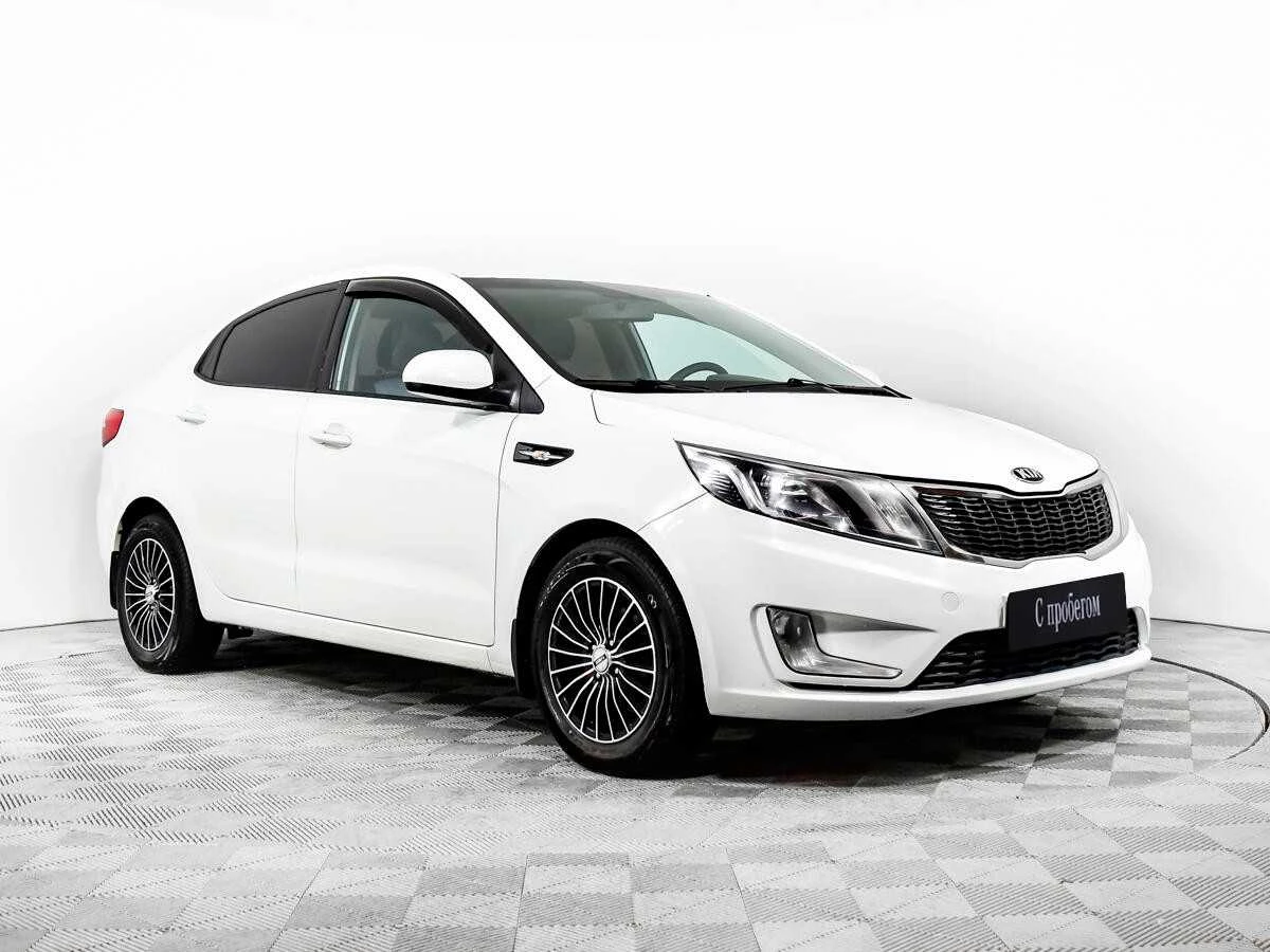 KIA RIO, Белый, 2013, Автоматическая, 123 л.с., цена от 624 000 руб.