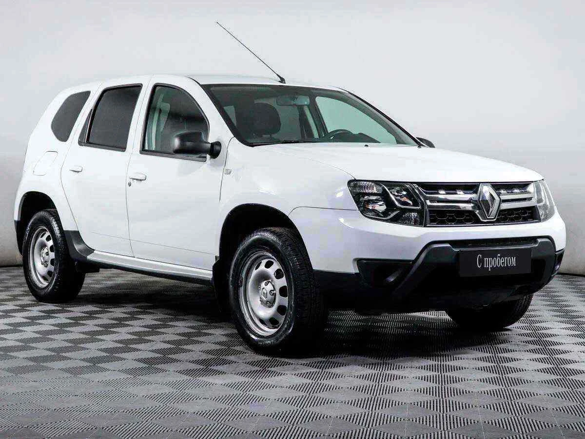 Renault Duster, Белый, 2018, Механическая, 114 л.с., цена от 1 399 000 руб.