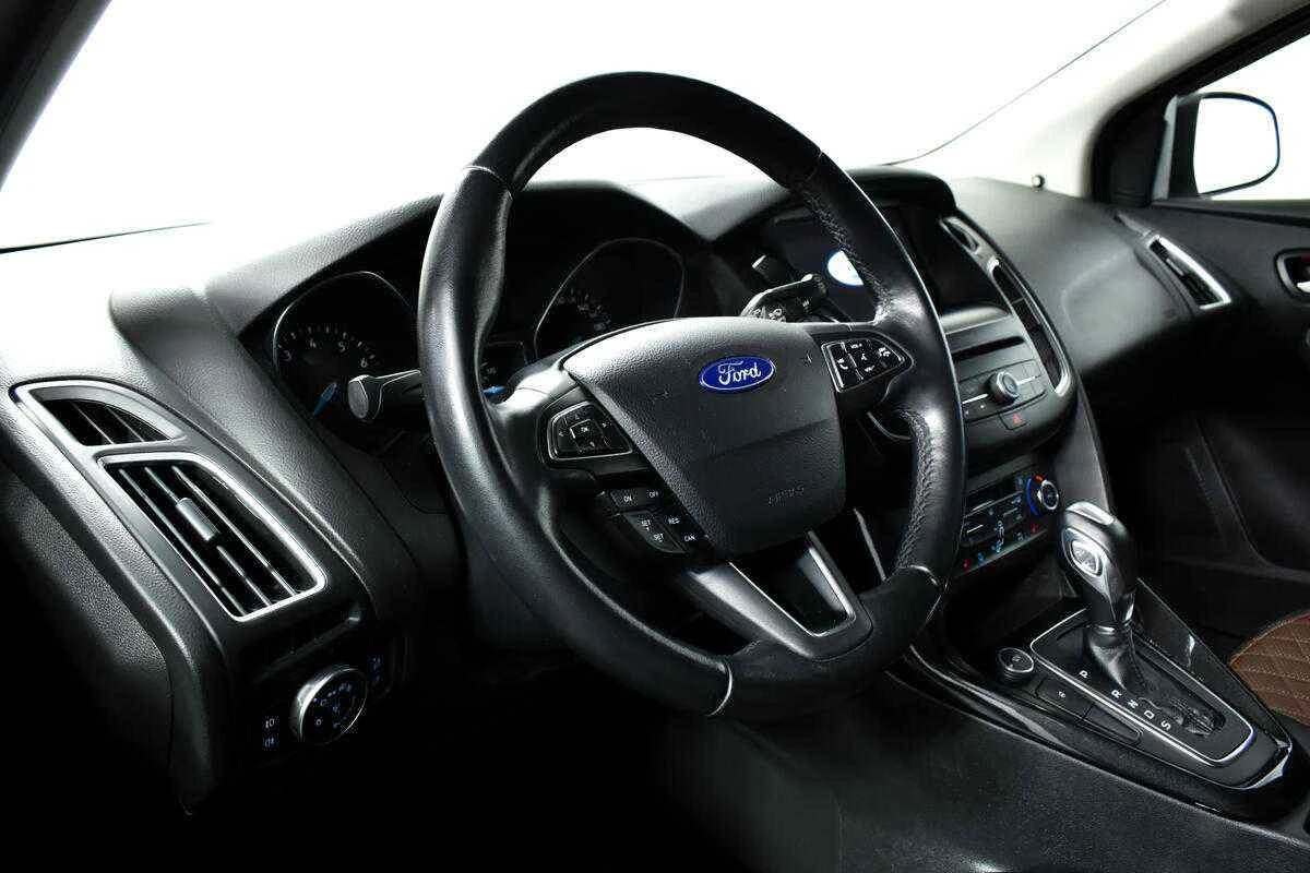 Ford Focus, Черный, 2017, Робот, 105 л.с., цена от 589 000 руб.