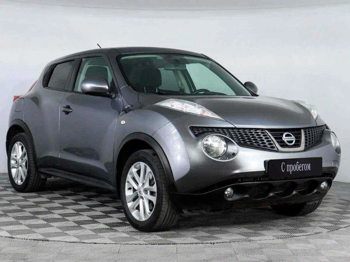 Nissan Juke, Серый, 2013, Вариатор, 190 л.с., цена от 623 000 руб.