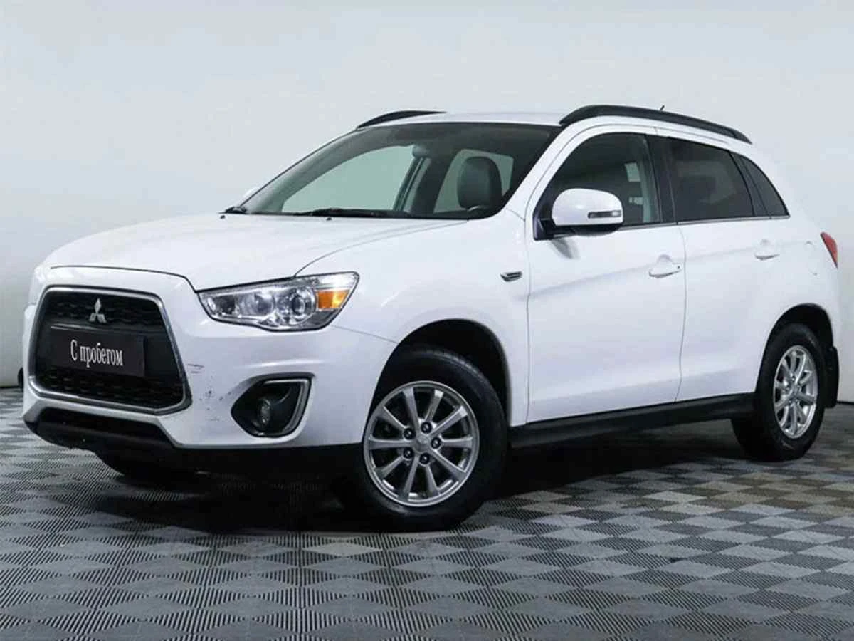 Mitsubishi ASX, Белый, 2014, Вариатор, 140 л.с., цена от 695 000 руб.