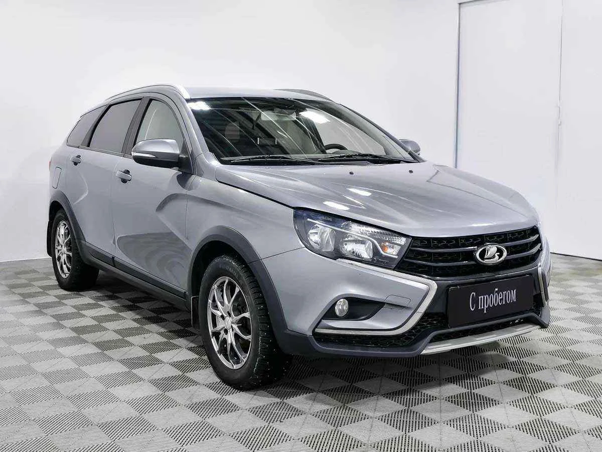 LADA Vesta SW Cross, Серый, 2018, Механическая, 122 л.с., цена от 724 000 руб.
