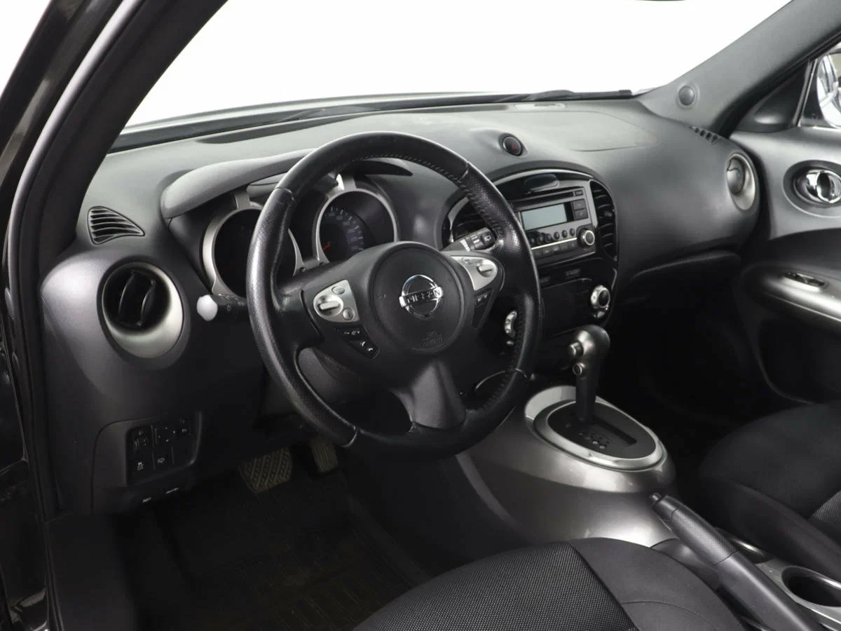 Nissan Juke, Черный, 2013, Вариатор, 117 л.с., цена от 560 000 руб.