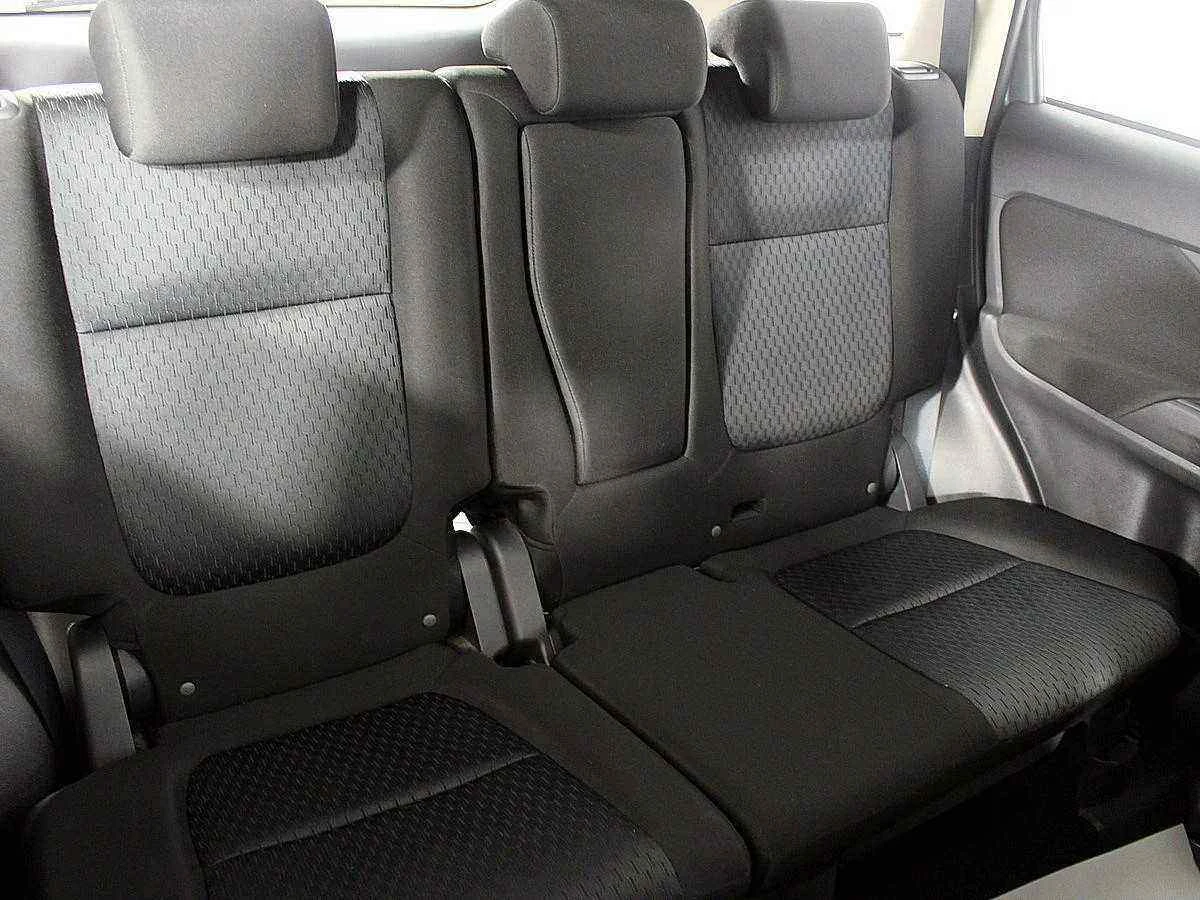 Mitsubishi Outlander, Серебряный, 2012, Вариатор, 146 л.с., цена от 722 000 руб.