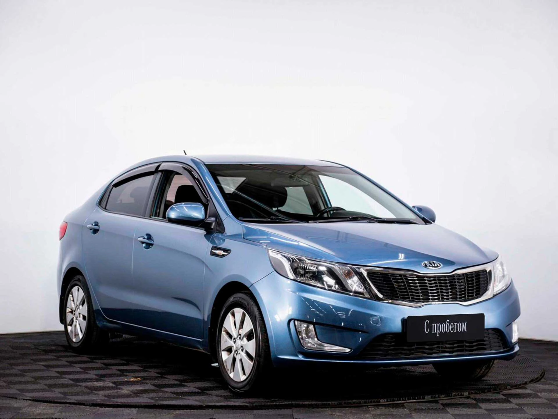 KIA RIO, Голубой, 2015, Автоматическая, 123 л.с., цена от 640 000 руб.