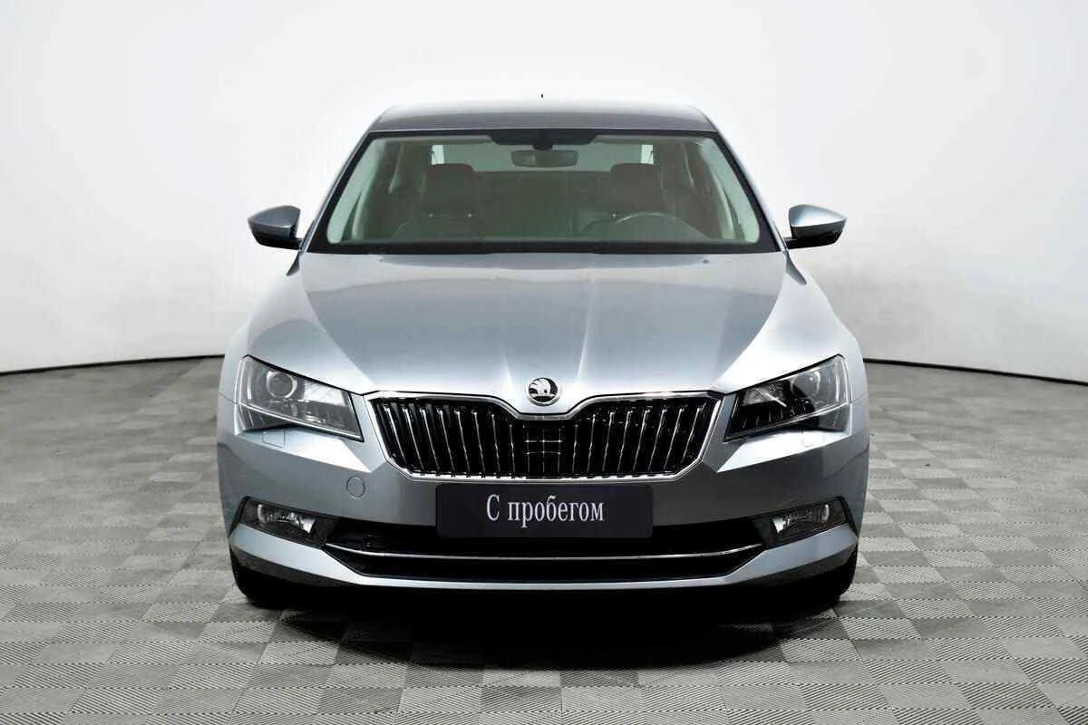 Skoda Superb, Серый, 2015, Робот, 150 л.с., цена от 900 000 руб.