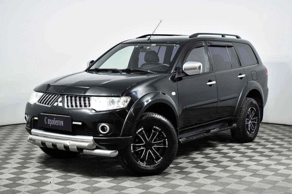 Mitsubishi Pajero Sport, Черный, 2013, Автоматическая, 178 л.с., цена от 1 199 900 руб.