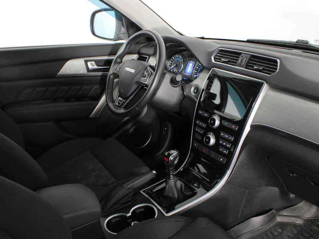 Haval H2, Серебряный, 2016, Механическая, 150 л.с., цена от 1 003 000 руб.