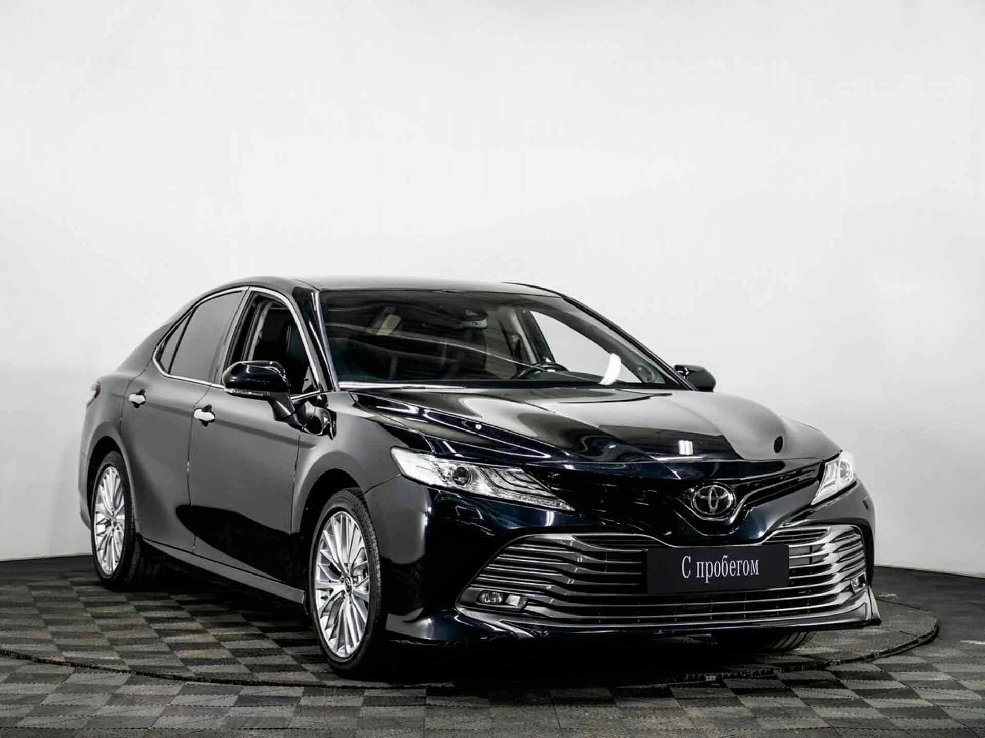 TOYOTA CAMRY, Черный, 2020, Автоматическая, 181 л.с., цена от 2 240 000 руб.
