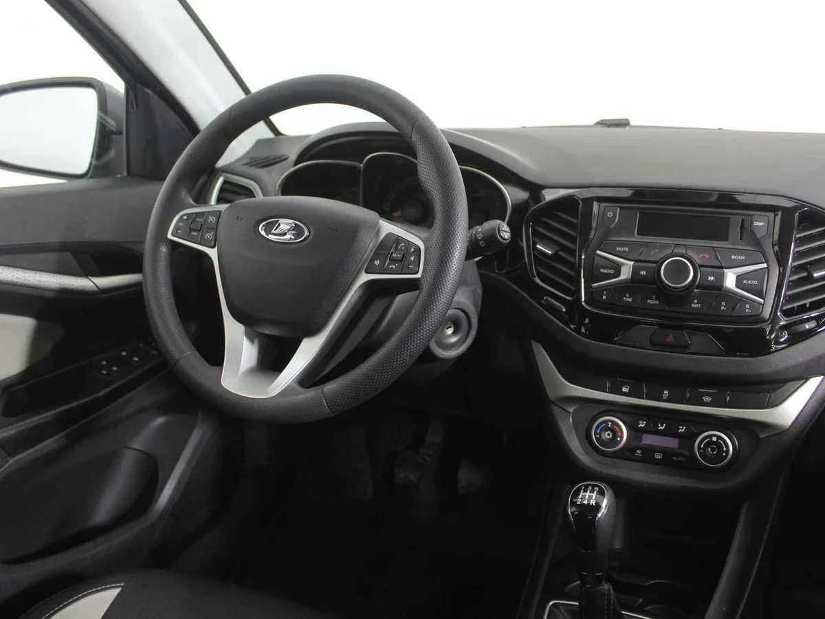 LADA Vesta SW Cross, Серый, 2019, Механическая, 122 л.с., цена от 809 000 руб.