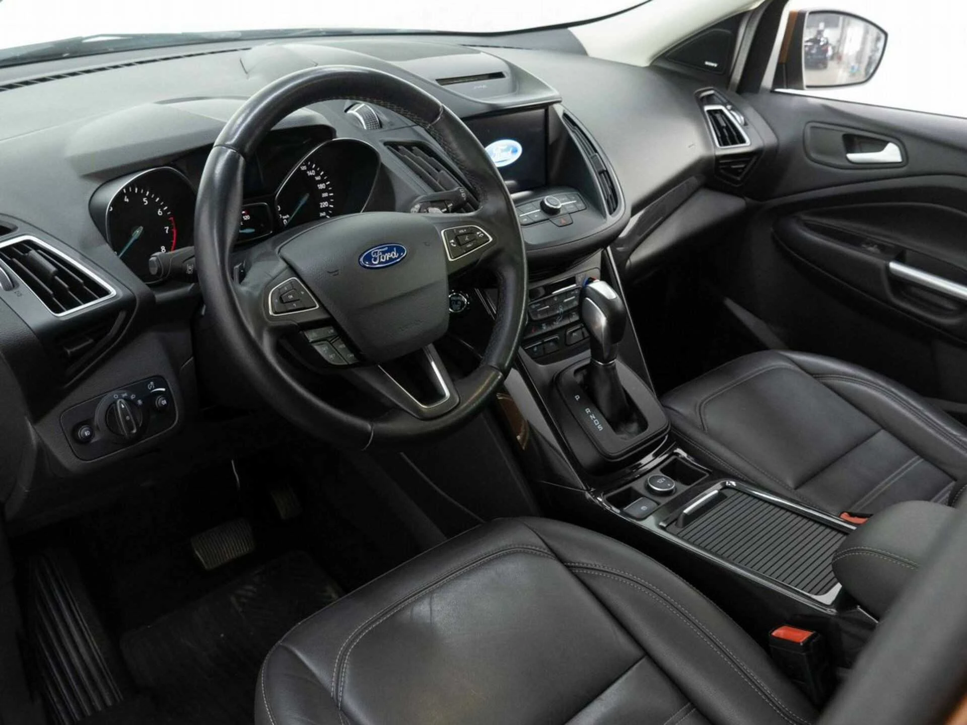 FORD KUGA, Коричневый, 2016, Автоматическая, 182 л.с., цена от 1 171 200 руб.