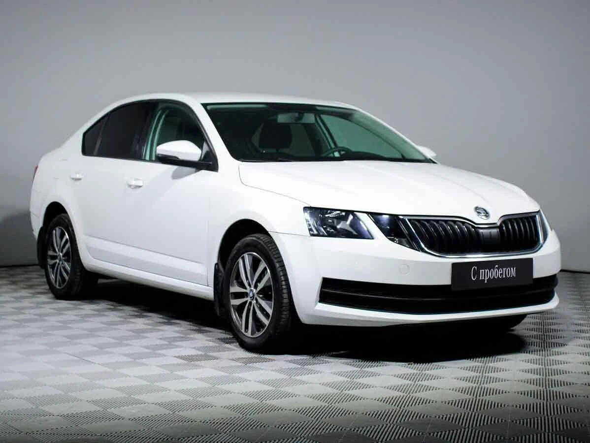 SKODA OCTAVIA, Белый, 2017, Автоматическая, 110 л.с., цена от 946 400 руб.