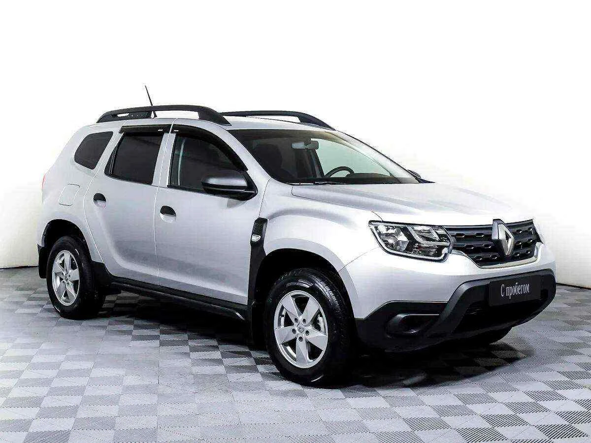 Renault Duster, Серебряный, 2022, Механическая, 109 л.с., цена от 2 060 000 руб.