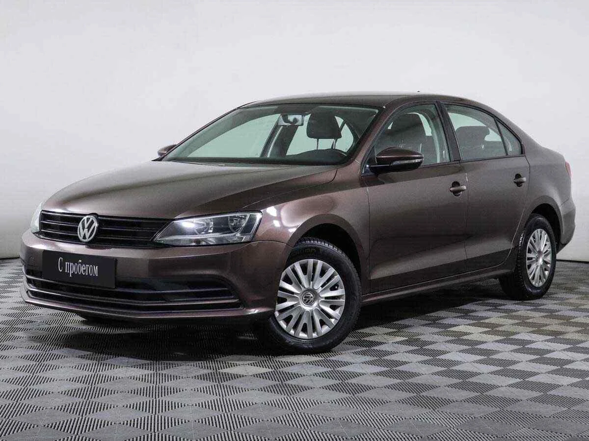 Volkswagen Jetta, Коричневый, 2017, Робот, 125 л.с., цена от 1 015 000 руб.
