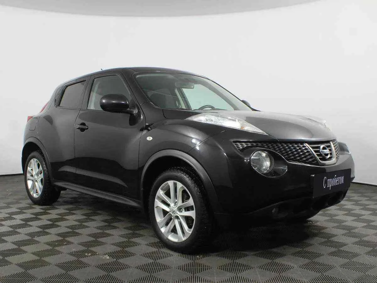 Nissan Juke, Черный, 2014, Вариатор, 117 л.с., цена от 649 000 руб.