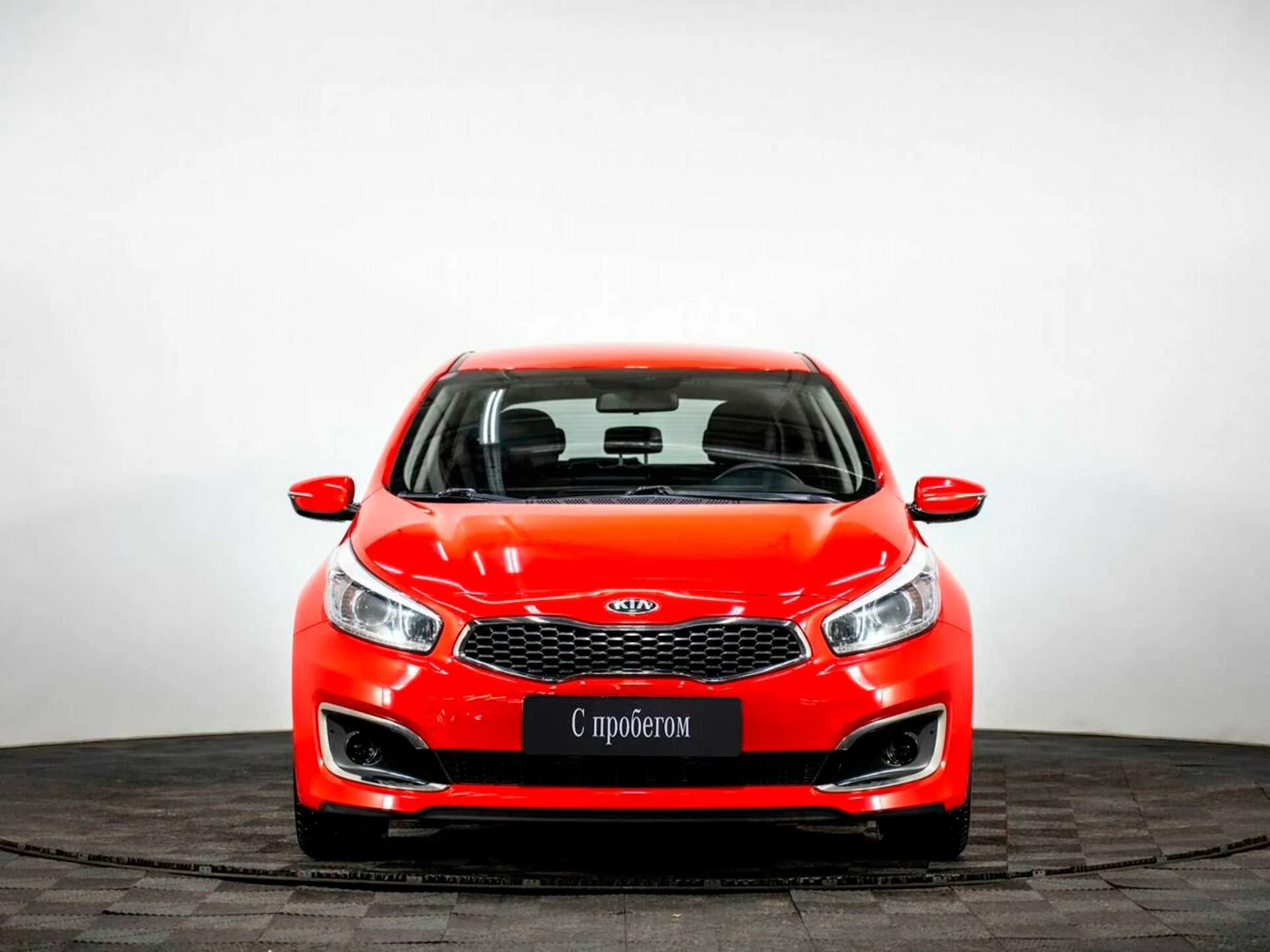 KIA CEED, Красный, 2018, Автоматическая, 130 л.с., цена от 1 064 000 руб.