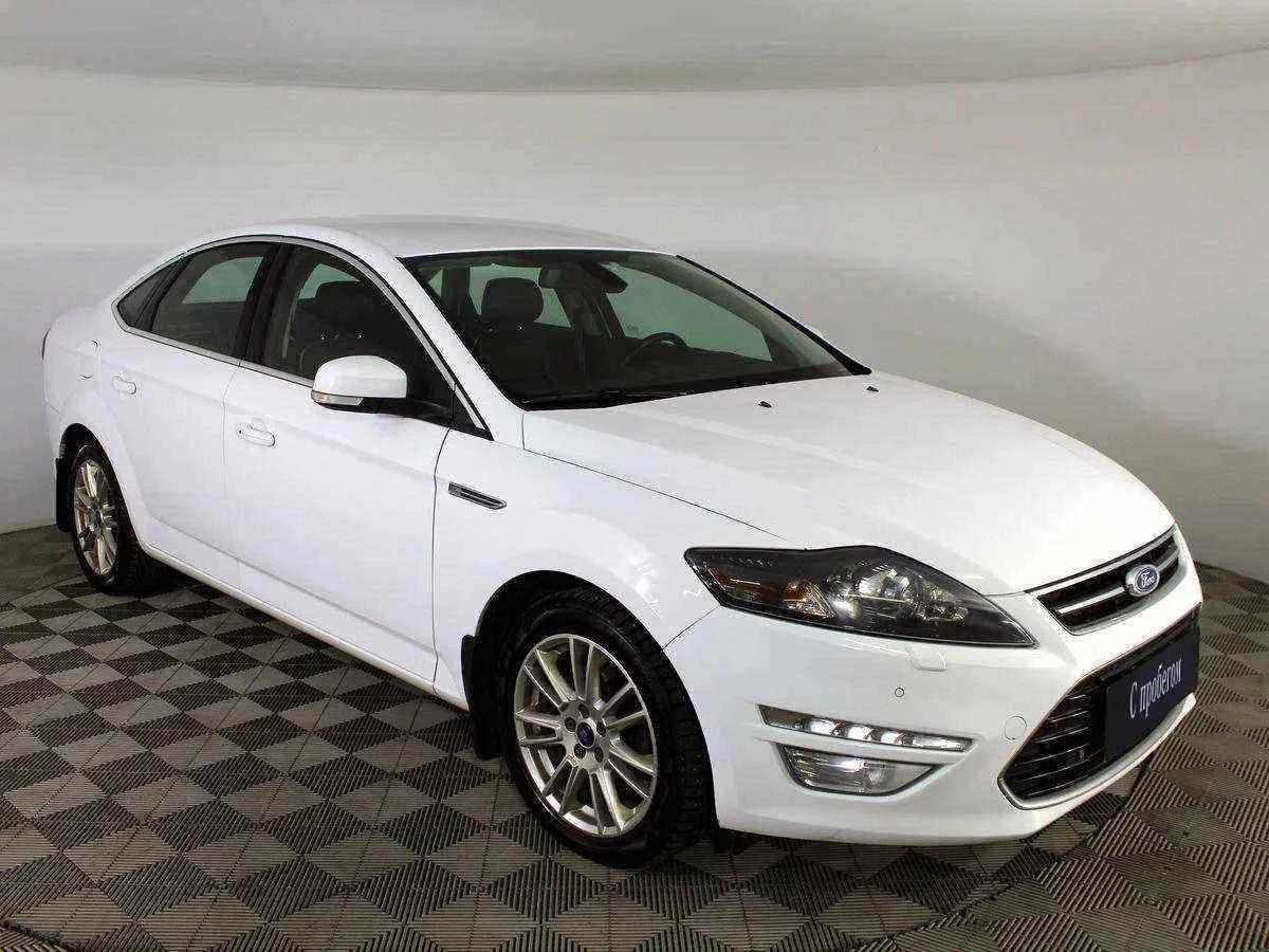 Ford Mondeo, Белый, 2013, Робот, 200 л.с., цена от 695 000 руб.