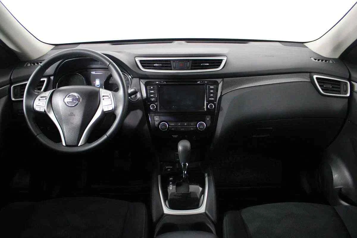 Nissan X-Trail, Зеленый, 2017, Вариатор, 144 л.с., цена от 1 368 000 руб.