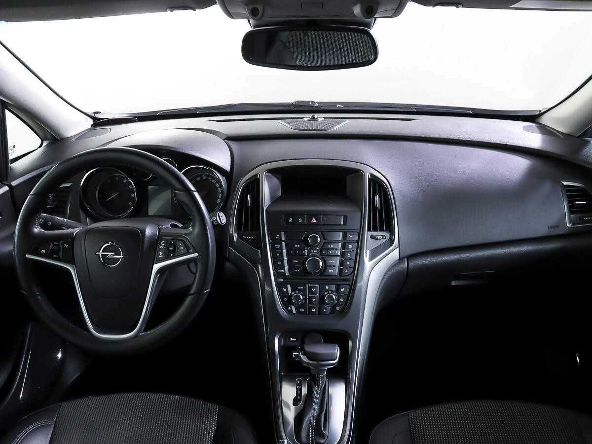 OPEL ASTRA, Бежевый, 2012, Автоматическая, 115 л.с., цена от 546 400 руб.