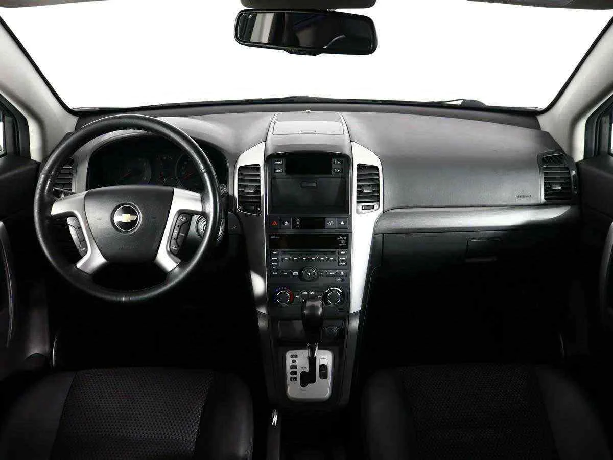 Chevrolet Captiva, Серебряный, 2011, Автоматическая, 230 л.с., цена от 689 000 руб.