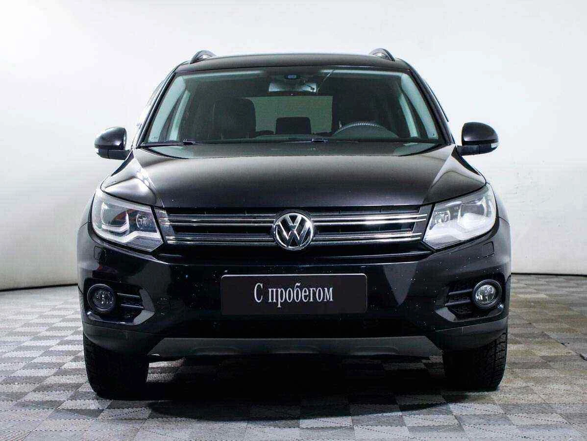 Volkswagen Tiguan, Черный, 2012, Робот, 150 л.с., цена от 535 000 руб.