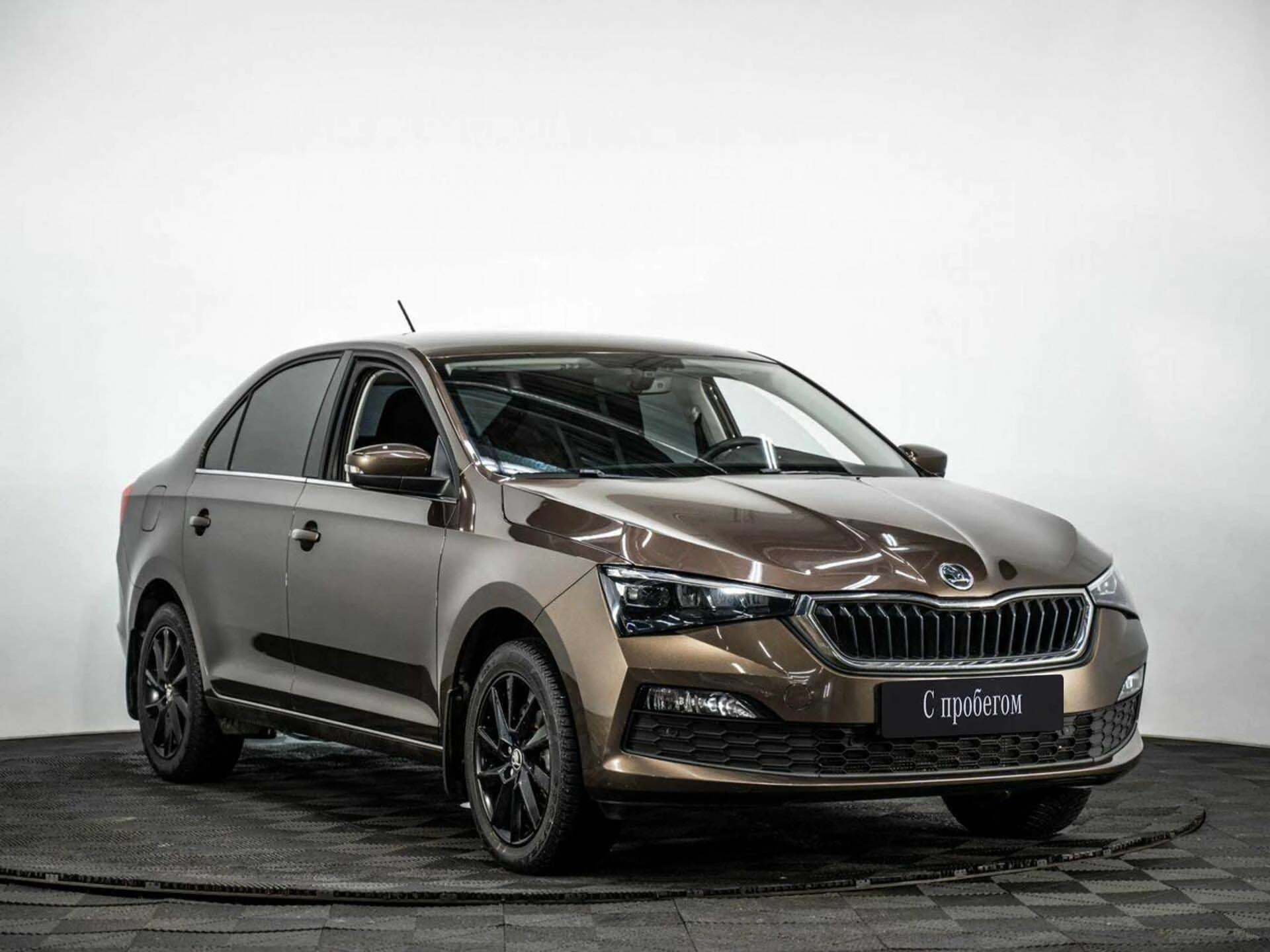 SKODA RAPID, Коричневый, 2022, Автоматическая, 110 л.с., цена от 1 324 000 руб.