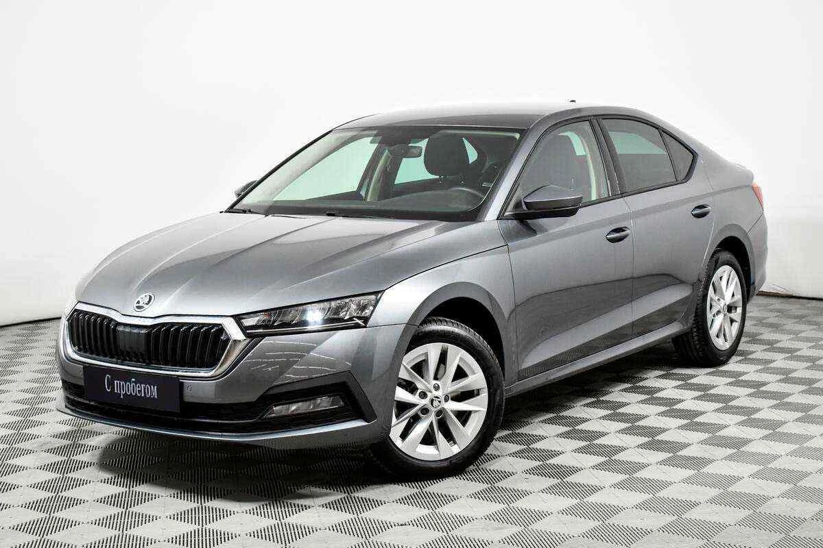 Skoda Octavia, Серый, 2022, Робот, 150 л.с., цена от 2 500 000 руб.