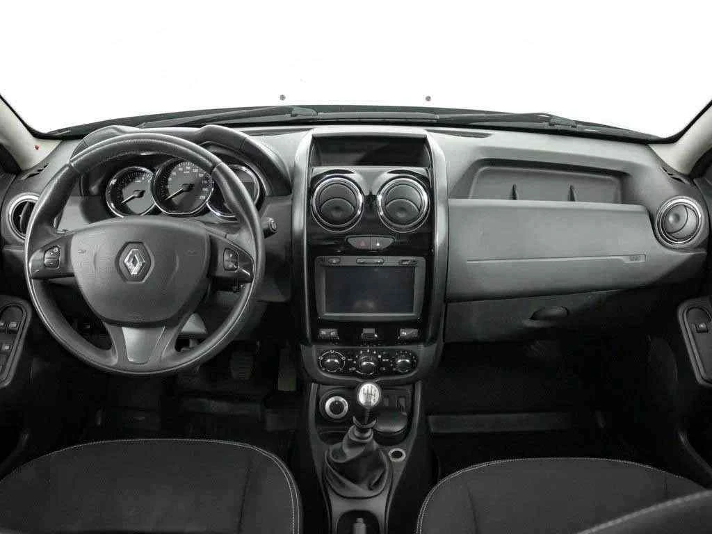 Renault Duster, Коричневый, 2016, Механическая, 143 л.с., цена от 1 118 000 руб.