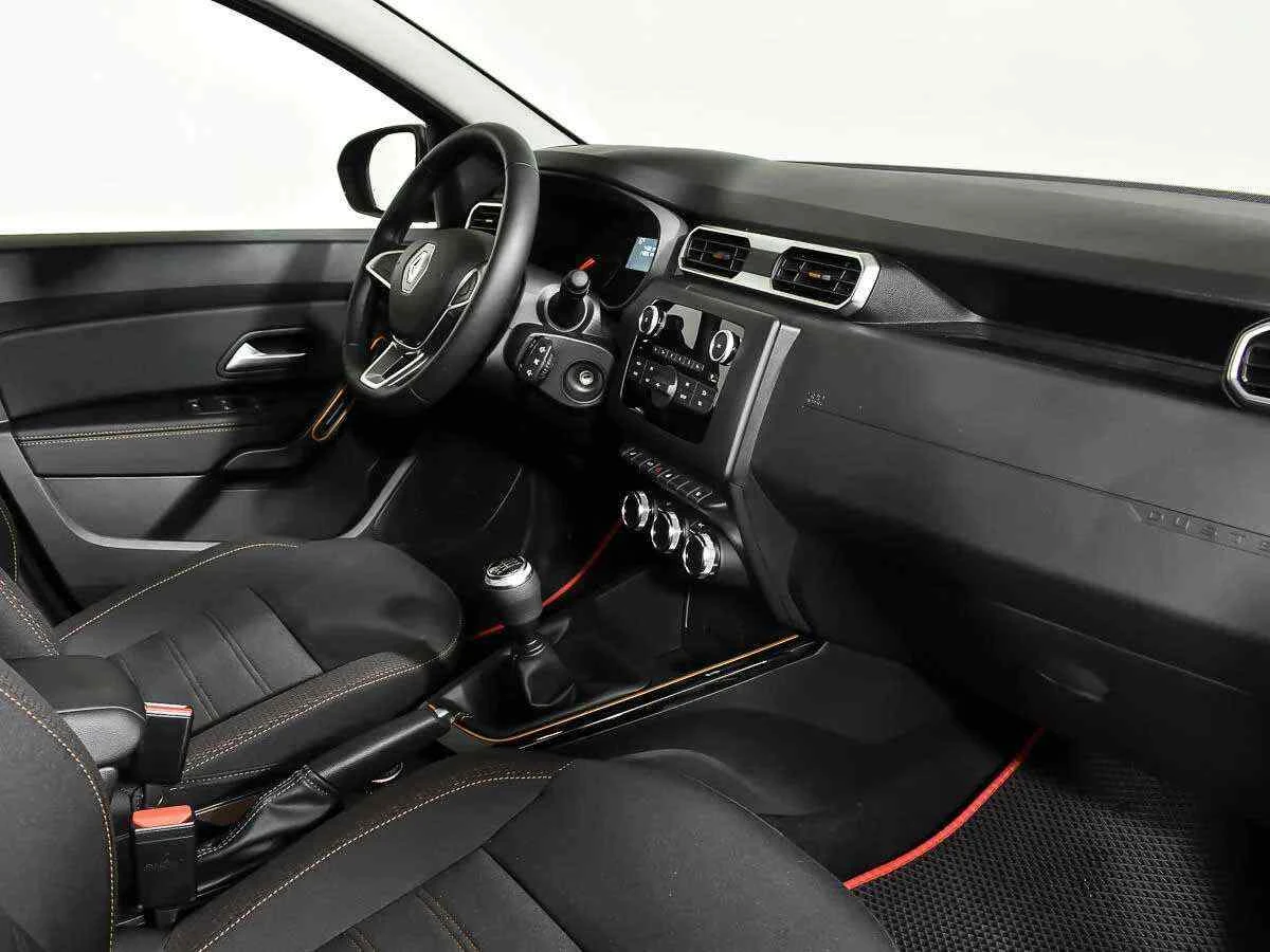Renault Duster, Оранжевый, 2021, Механическая, 109 л.с., цена от 2 153 000 руб.
