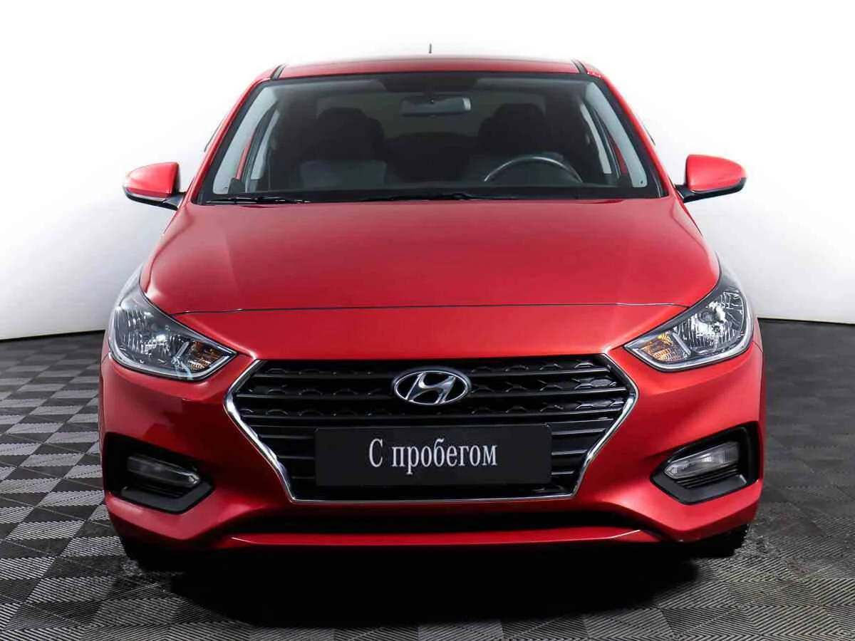Hyundai Solaris, Красный, 2019, Автоматическая, 123 л.с., цена от 899 000 руб.