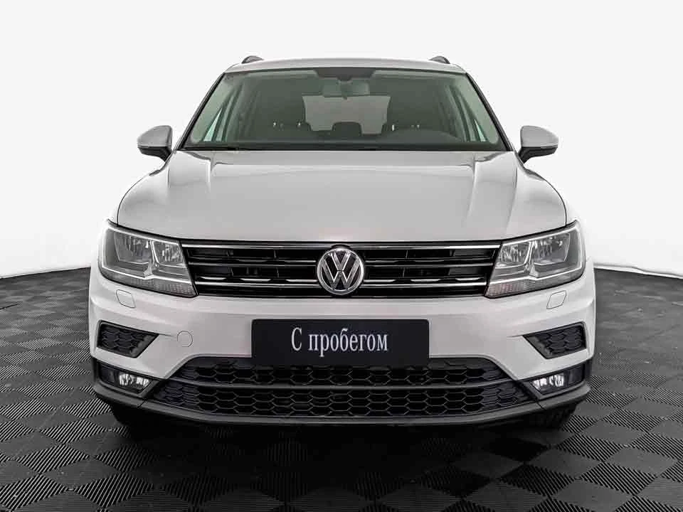 VOLKSWAGEN TIGUAN, Белый, 2018, Механическая, 150 л.с., цена от 1 379 200 руб.