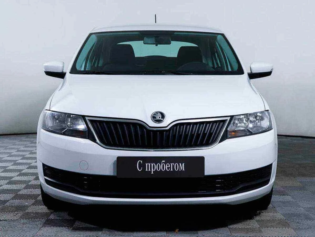 Skoda Rapid, Белый, 2018, Механическая, 90 л.с., цена от 587 000 руб.