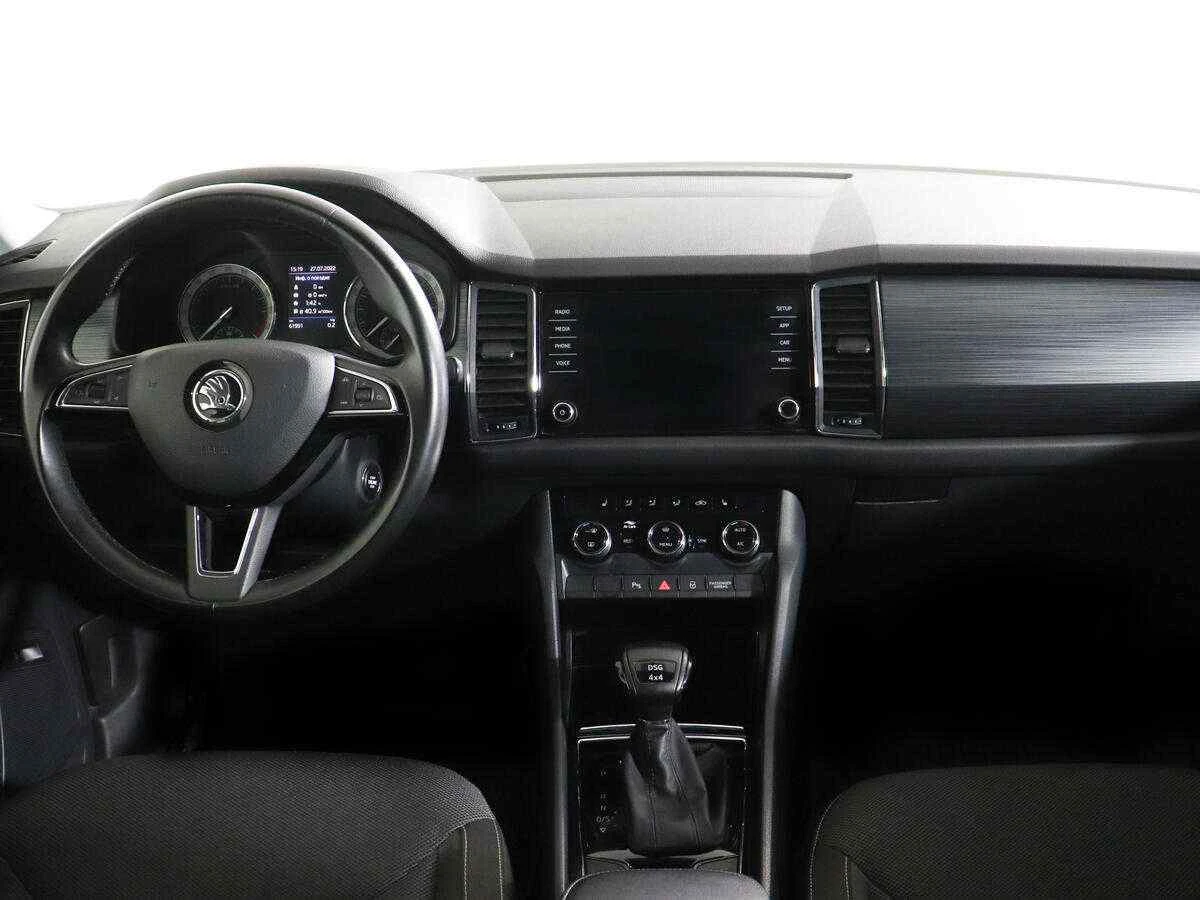 Skoda Kodiaq, Синий, 2019, Робот, 180 л.с., цена от 1 700 000 руб.
