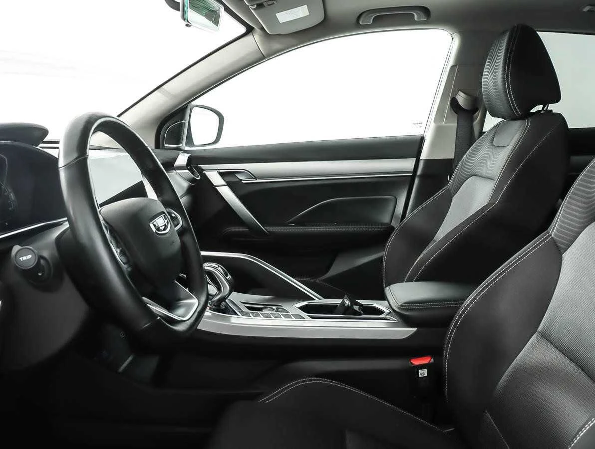 GEELY COOLRAY, Серебряный, 2021, Робот, 150 л.с., цена от 1 183 200 руб.