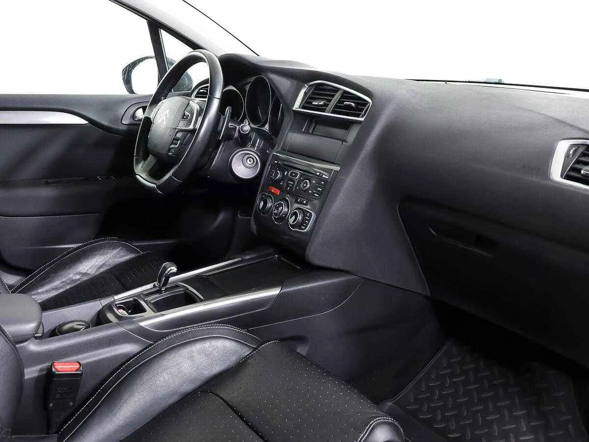 Citroen C4, Серый, 2016, Автоматическая, 120 л.с., цена от 753 000 руб.