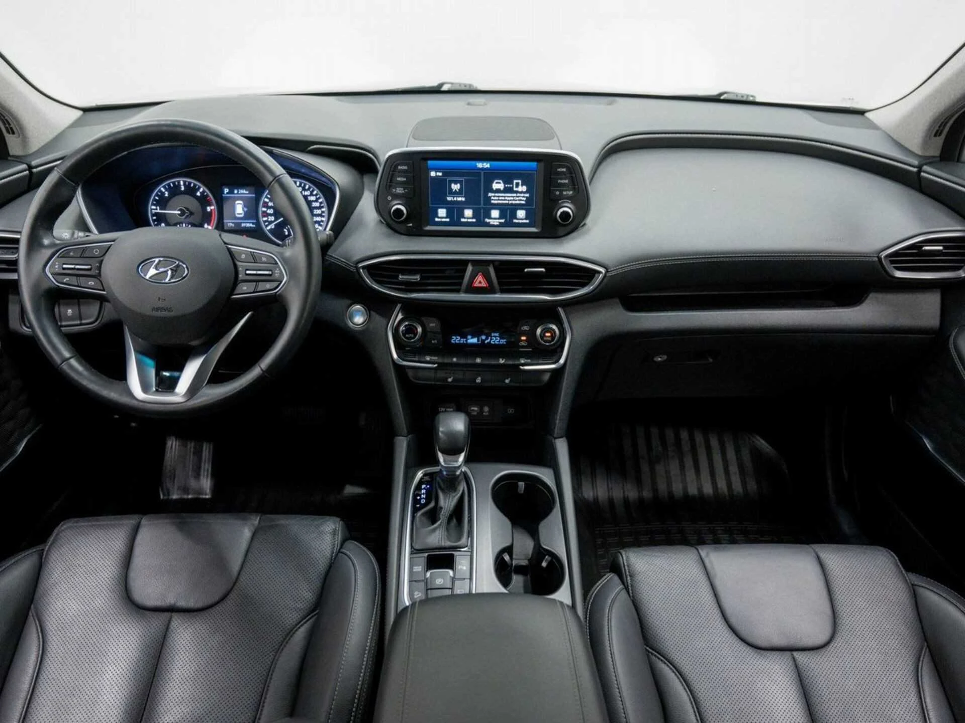 HYUNDAI SANTA FE, Серебряный, 2019, Автоматическая, 200 л.с., цена от 1 843 200 руб.