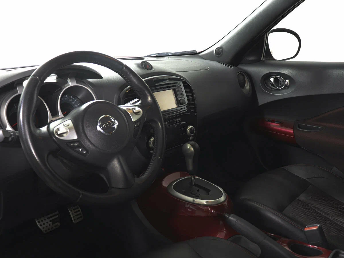 Nissan Juke, Красный, 2012, Вариатор, 190 л.с., цена от 550 000 руб.