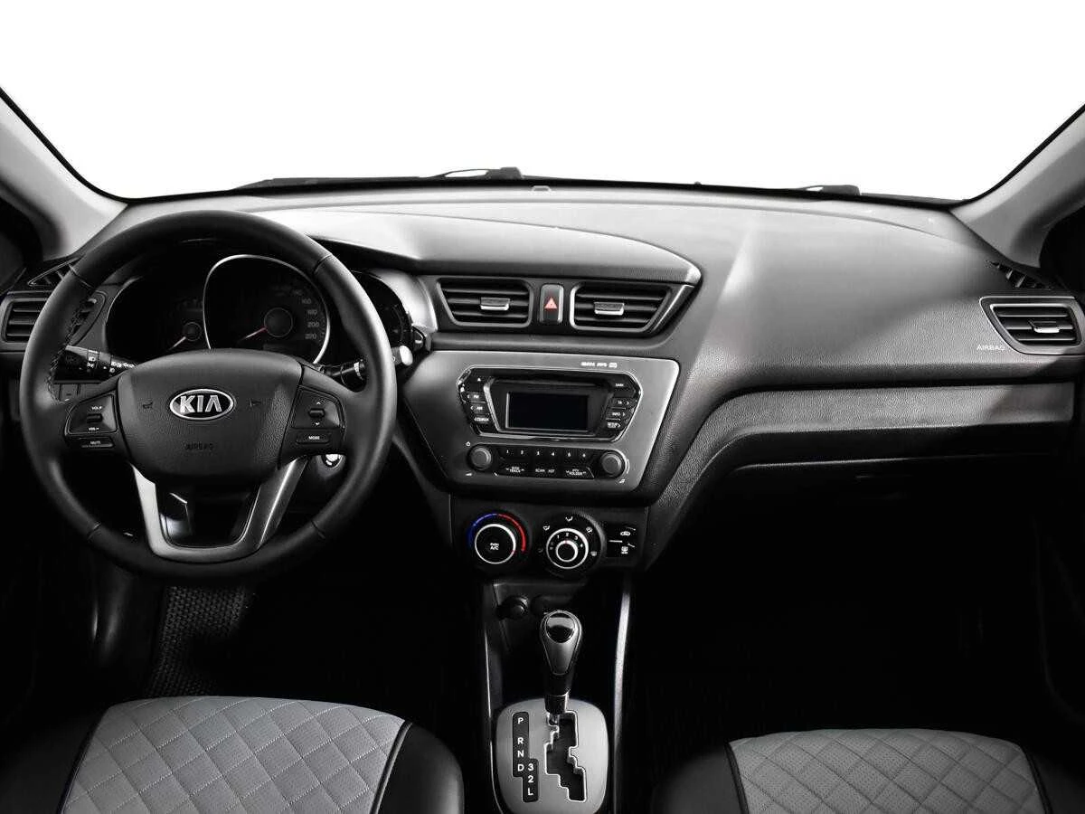 KIA RIO, Белый, 2013, Автоматическая, 123 л.с., цена от 624 000 руб.