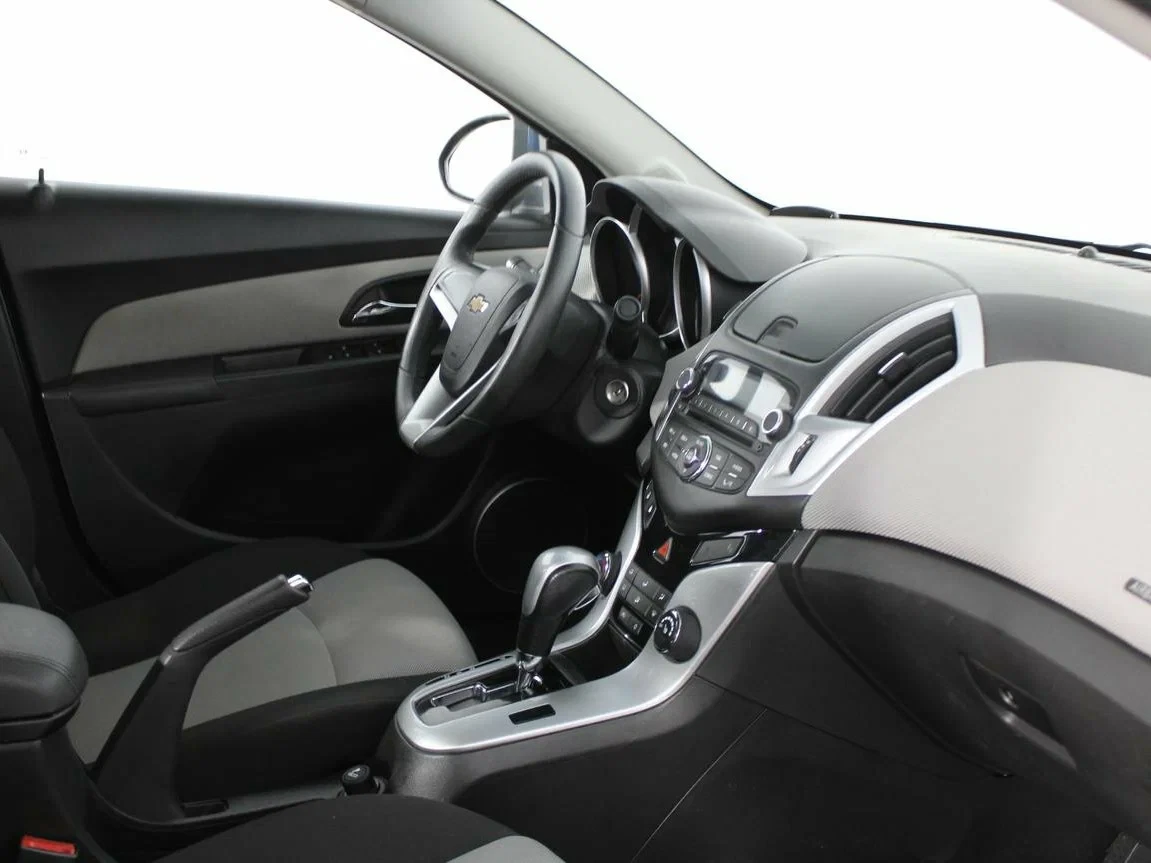 Chevrolet Cruze, Синий, 2013, Автоматическая, 141 л.с., цена от 478 600 руб.