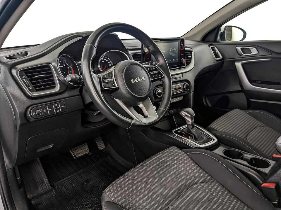 KIA CEED, Белый, 2022, Автоматическая, 128 л.с., цена от 1 624 000 руб.
