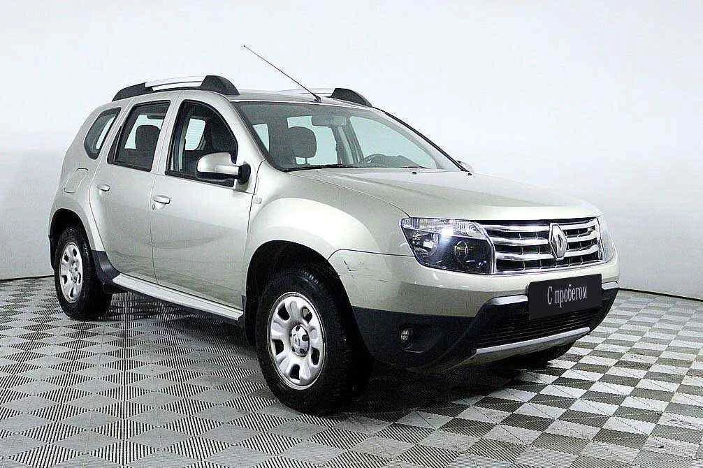 Renault Duster, Бежевый, 2014, Автоматическая, 135 л.с., цена от 662 000 руб.