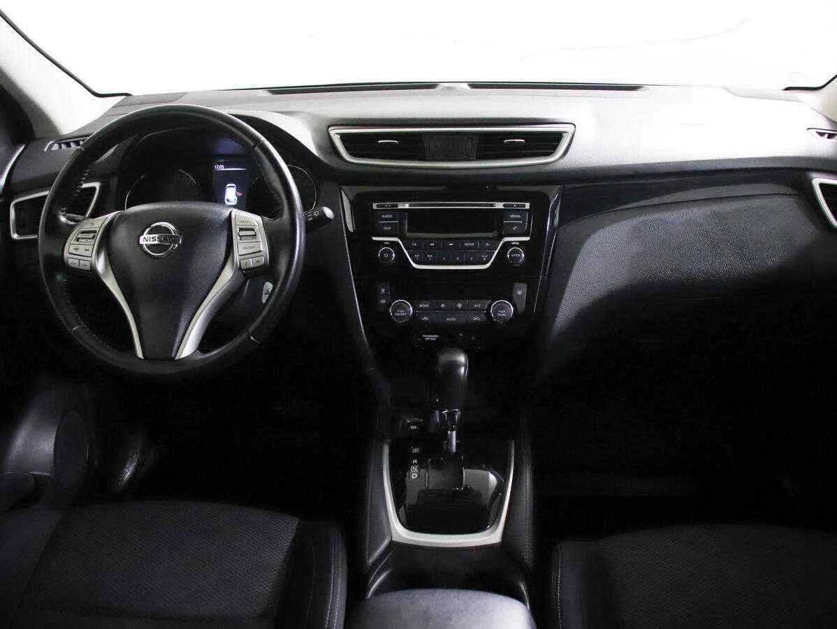 Nissan Qashqai, Черный, 2016, Вариатор, 144 л.с., цена от 883 000 руб.