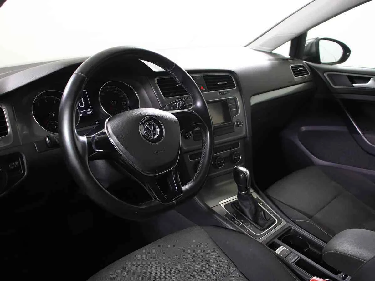 Volkswagen Golf, Серый, 2013, Робот, 105 л.с., цена от 795 000 руб.
