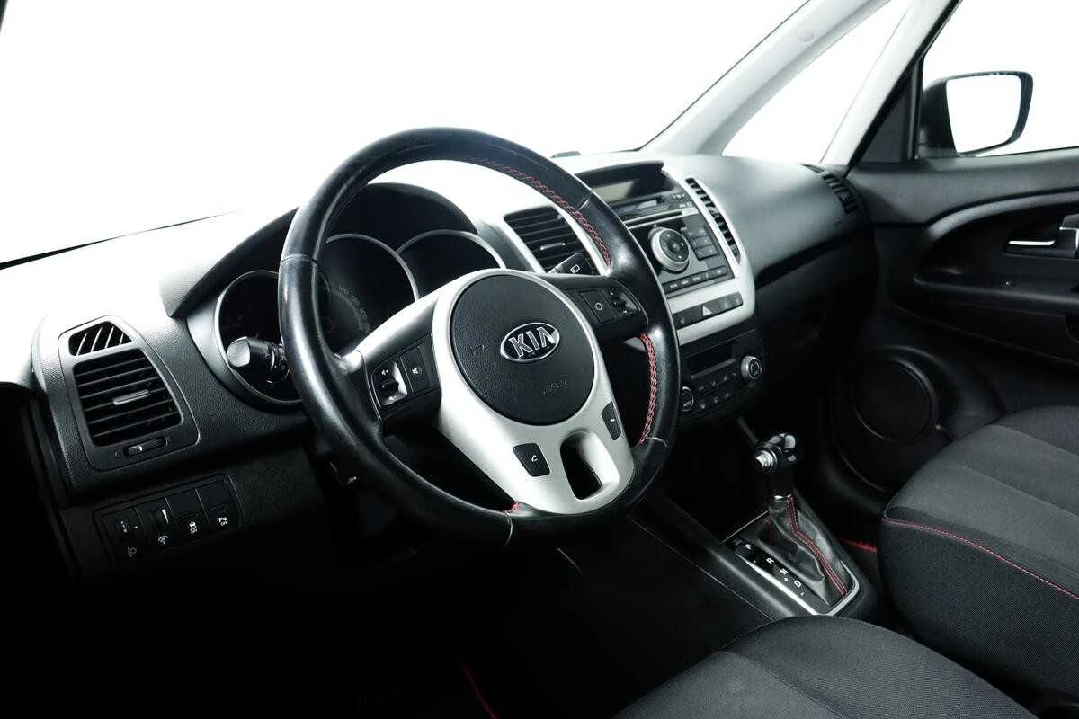 KIA VENGA, Серебряный, 2015, Автоматическая, 124 л.с., цена от 912 000 руб.